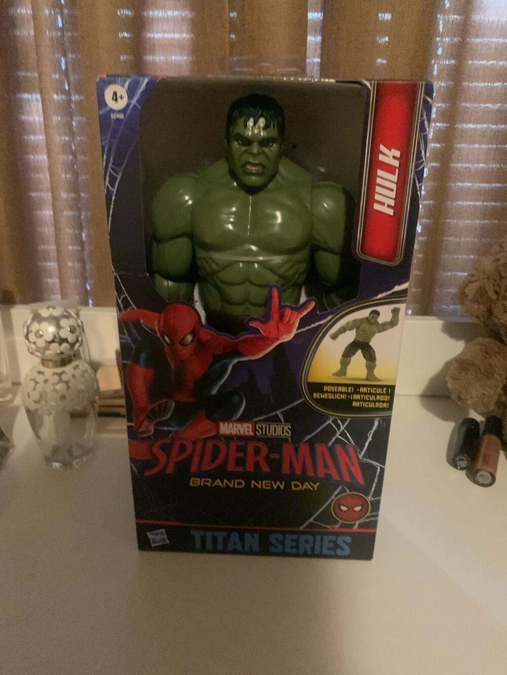 Hasbro Marvel Spider-Man Titan Series Hulk 12-Inch Action Figure